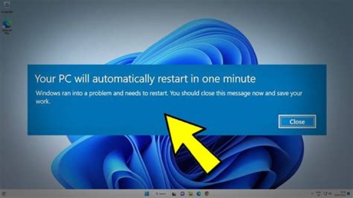 Auto-restart an executable after the application crashes