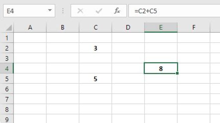 Cells referenced in formula not displaying