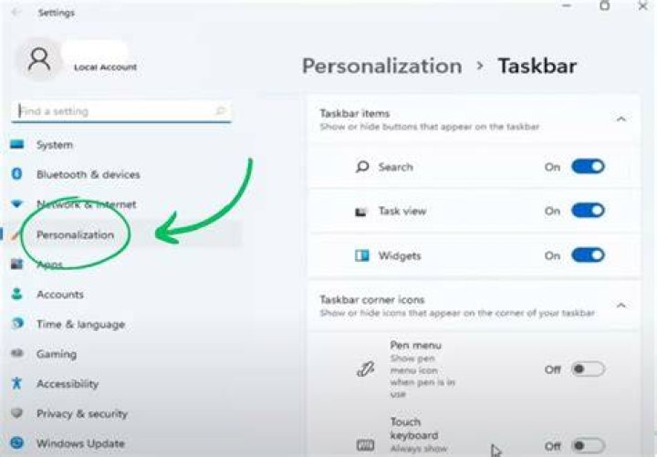 How can I prevent Chrome from hiding the Windows Taskbar?