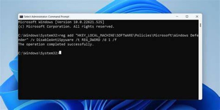 How do I turn off Windows Defender from the command line?
