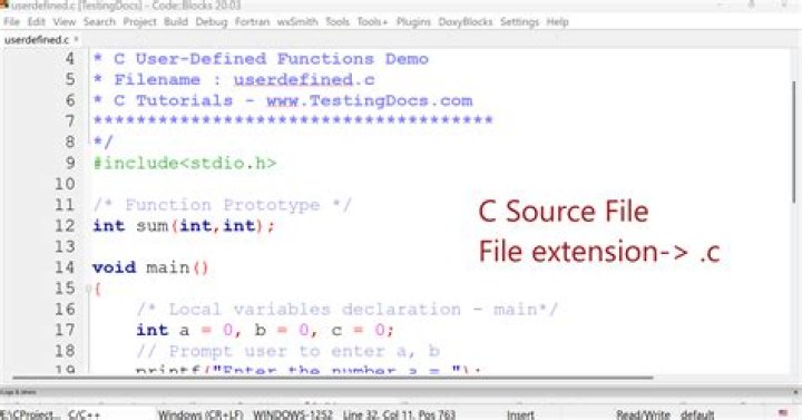 How to invoke function from external .c file in C?